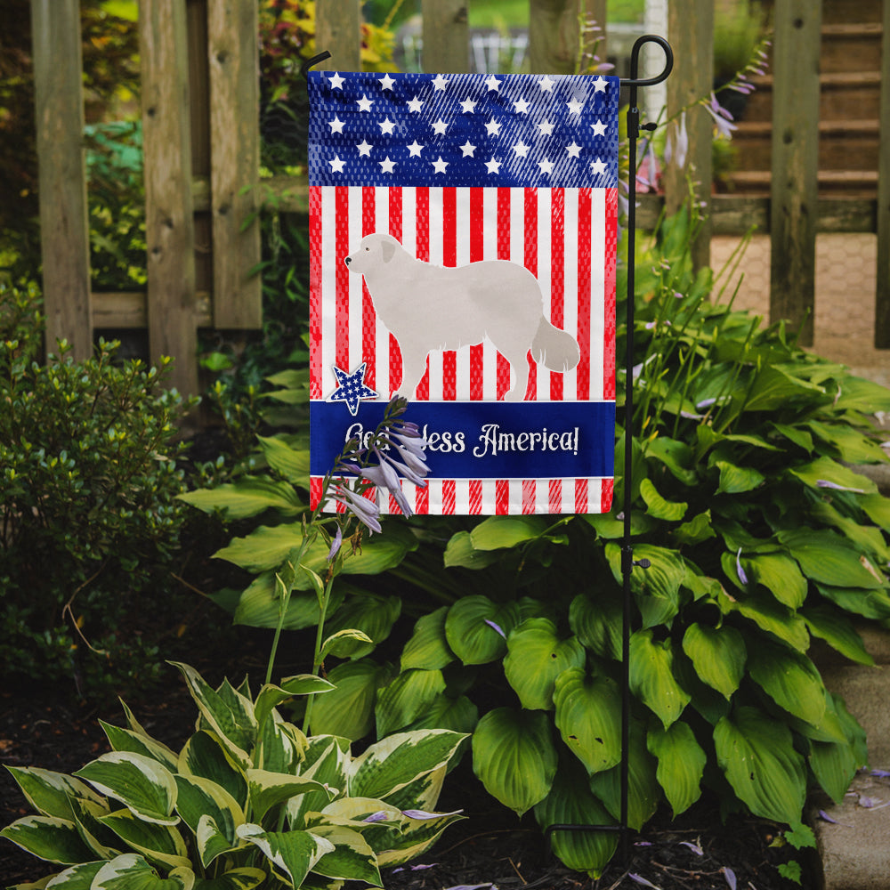 Kuvasz American Garden Flag Mailbox Decorative Yard Banner Outside Patio Artwork for Flower Beds, Garden Size, Multicolor