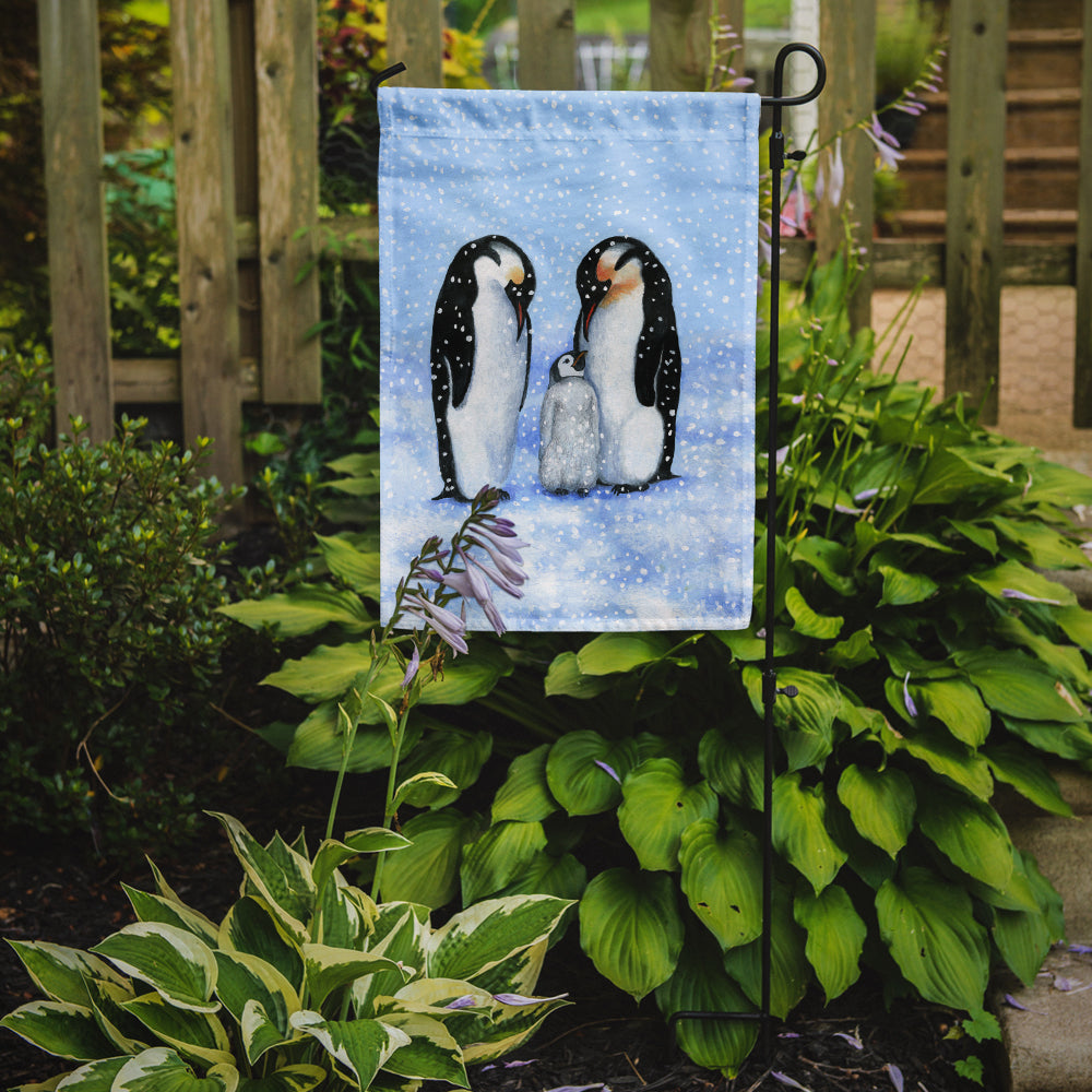 Penguin Family by Daphne Baxter Garden Flag Mailbox Decorative Yard Banner Outside Patio Artwork for Flower Beds, Garden Size, Multicolor
