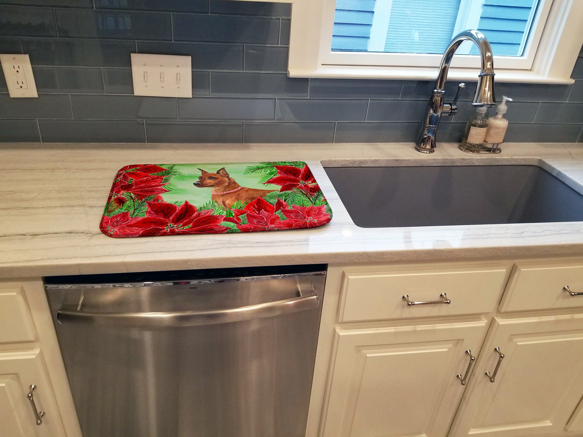 Miniature Pinscher Poinsettas Dish Drying Mat Absorbent Dish Drying Mat Pad for Kitchen Counter Dish Drainer Mat for Countertop, 14 x 21", Multicolor