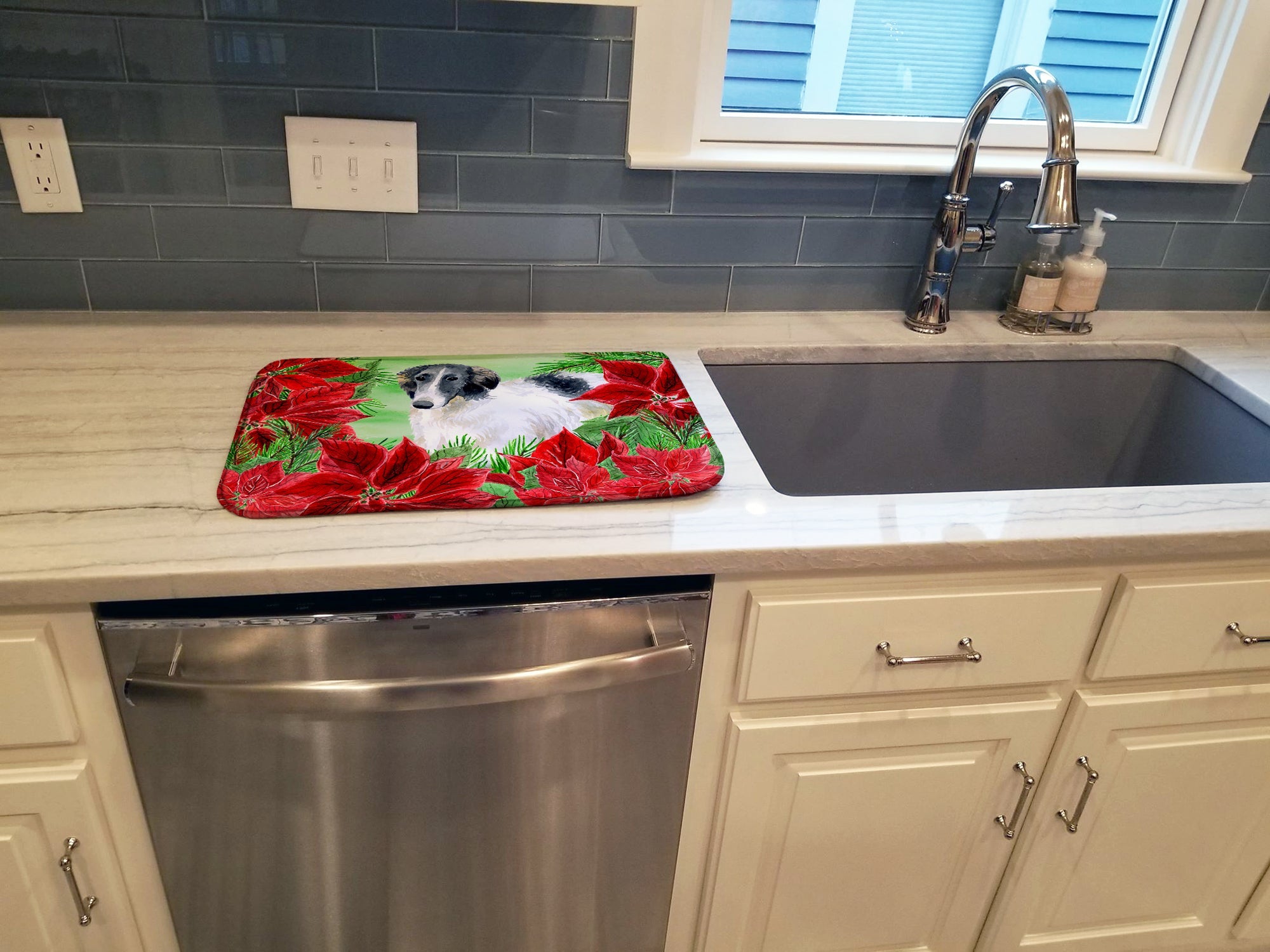 Borzoi Poinsettas Dish Drying Mat Absorbent Dish Drying Mat Pad for Kitchen Counter Dish Drainer Mat for Countertop, 14 x 21", Multicolor