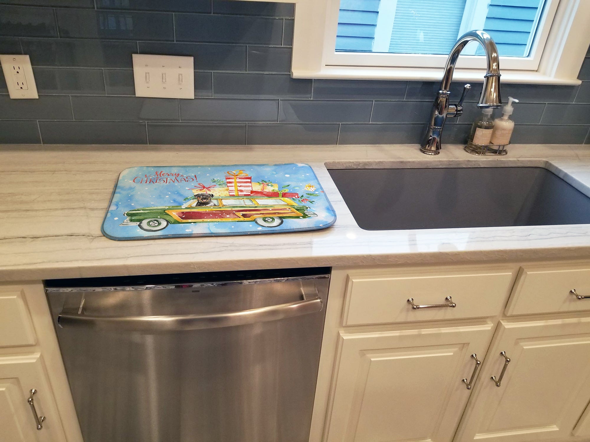 Merry Christmas Rottweiler Dish Drying Mat Absorbent Dish Drying Mat Pad for Kitchen Counter Dish Drainer Mat for Countertop, 14 x 21", Multicolor