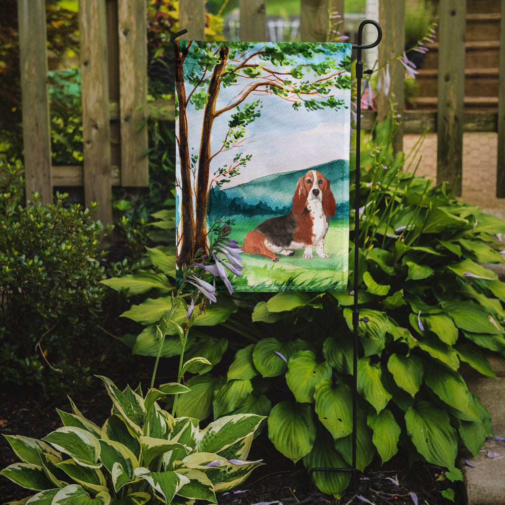 Under the Tree Basset Hound Garden Flag Mailbox Decorative Yard Banner Outside Patio Artwork for Flower Beds, Garden Size, Multicolor