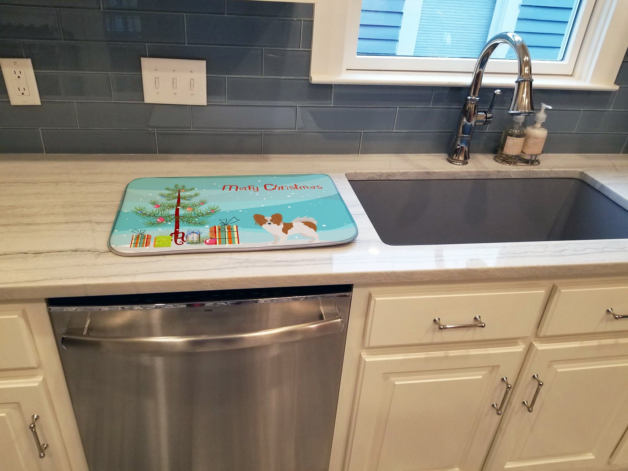 Papillon Christmas Tree Dish Drying Mat Absorbent Dish Drying Mat Pad for Kitchen Counter Dish Drainer Mat for Countertop, 14 x 21", Multicolor