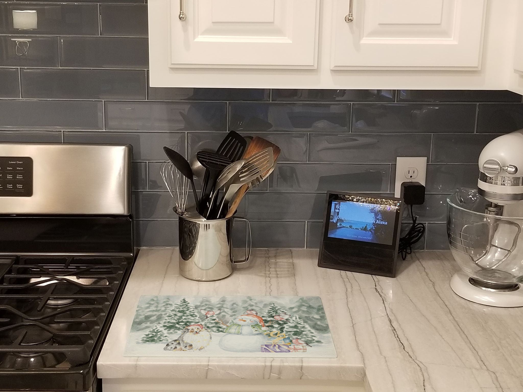 Sheltie/Shetland Sheepdog Blue Merle Christmas Cutting Board Tempered Glass Kitchen Cutting Surface, Heat Resistant Chopping, Non-Slip Feet, Food Prep & Serving