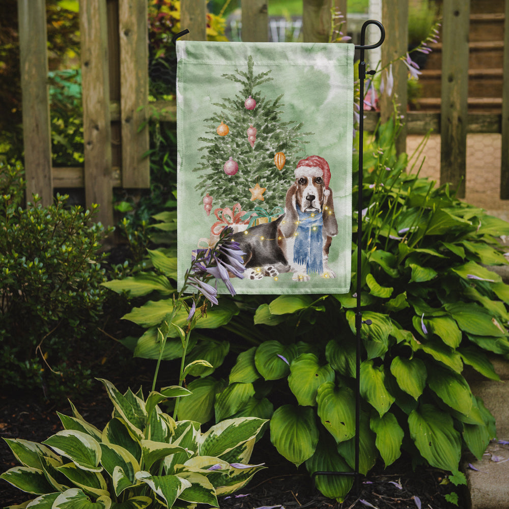 Basset Hound Christmas Presents and Tree Garden Flag Mailbox Decorative Yard Banner Outside Patio Artwork for Flower Beds, Garden Size, Multicolor