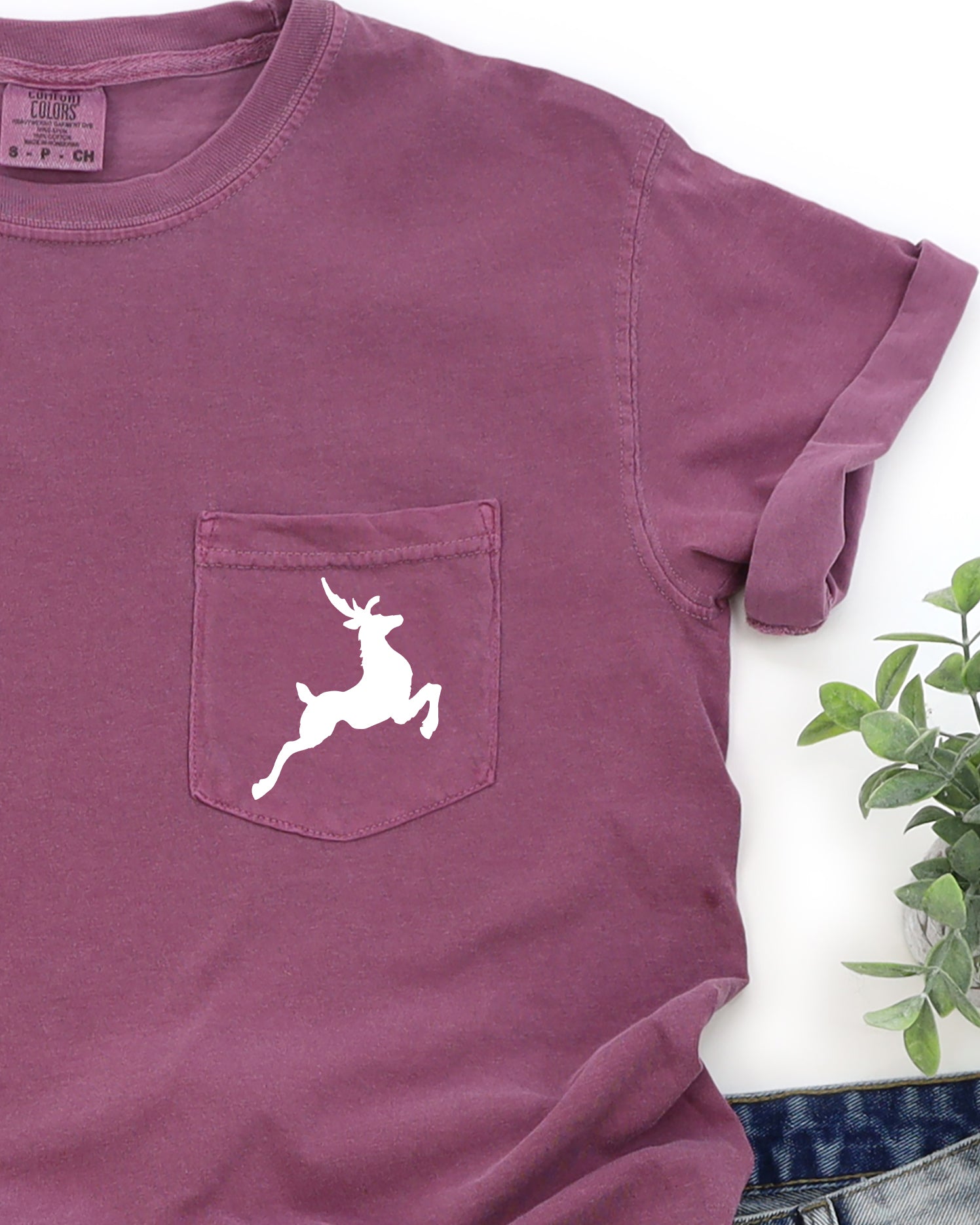 Classic Reindeer Pocket Christmas Snow Santa Sleigh Winter Xmas Seasonal Comfort Colors Tee