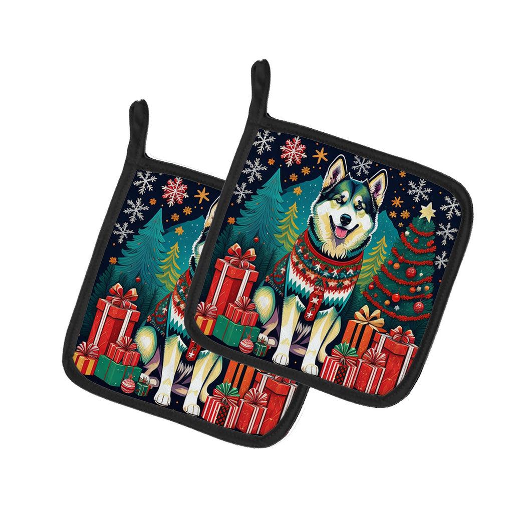 Alaskan Malamute Christmas Pot Holder Set of 2 Heat Resistant Quilted Hot Pads 7.5 x 7.5 Inch, Insulated Kitchen Trivets for Cooking & Baking