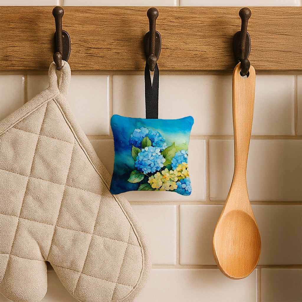 Hydrangeas in Watercolor Hanging Square Fabric Ornament 3.5 × 3.5 Decorative Door-Knob & Tree Hanger, Soft Fabric