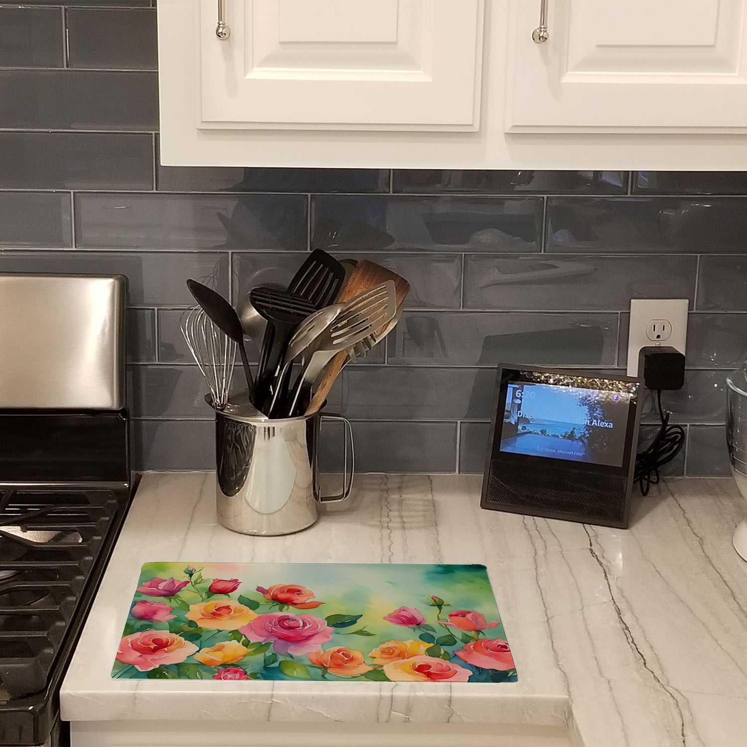 Roses in Watercolor Cutting Board Tempered Glass Kitchen Cutting Surface, Heat Resistant Chopping, Non-Slip Feet, Food Prep & Serving