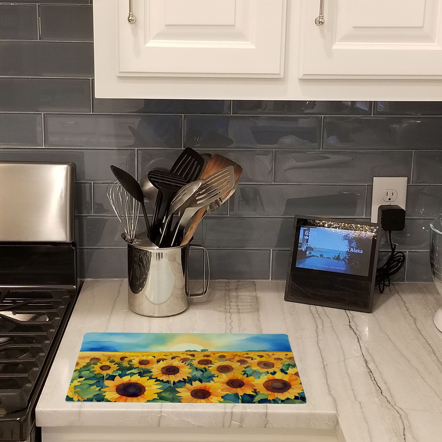 Kansas Sunflowers in Watercolor Cutting Board Tempered Glass Kitchen Cutting Surface, Heat Resistant Chopping, Non-Slip Feet, Food Prep & Serving