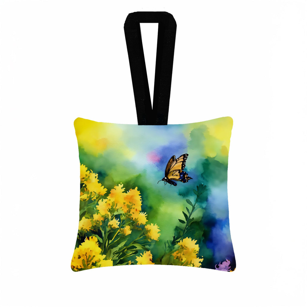 Kentucky Goldenrod in Watercolor Hanging Square Fabric Ornament 3.5 × 3.5 Decorative Door-Knob & Tree Hanger, Soft Fabric