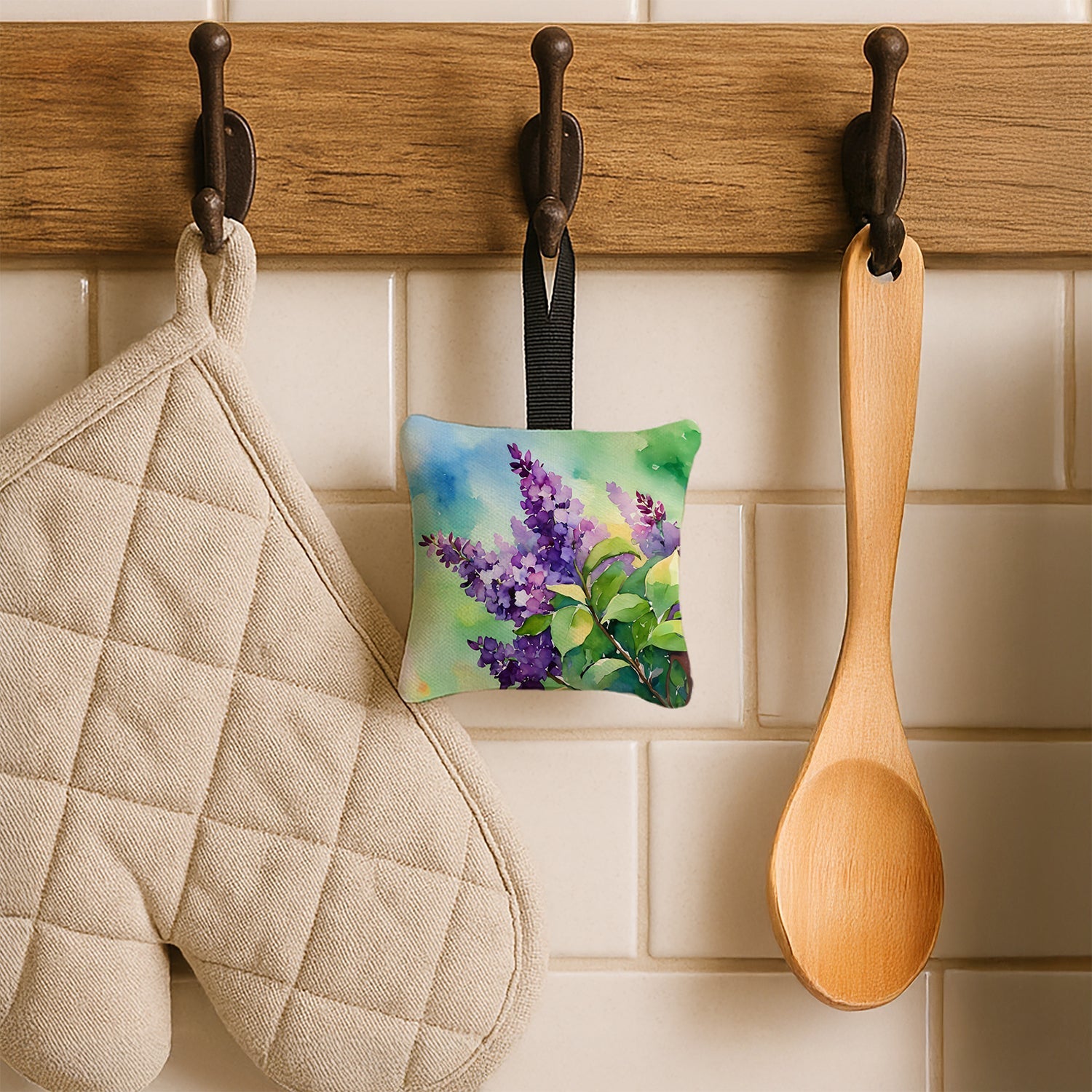 New Hampshire Purple Lilac in Watercolor Hanging Square Fabric Ornament 3.5 × 3.5 Decorative Door-Knob & Tree Hanger, Soft Fabric