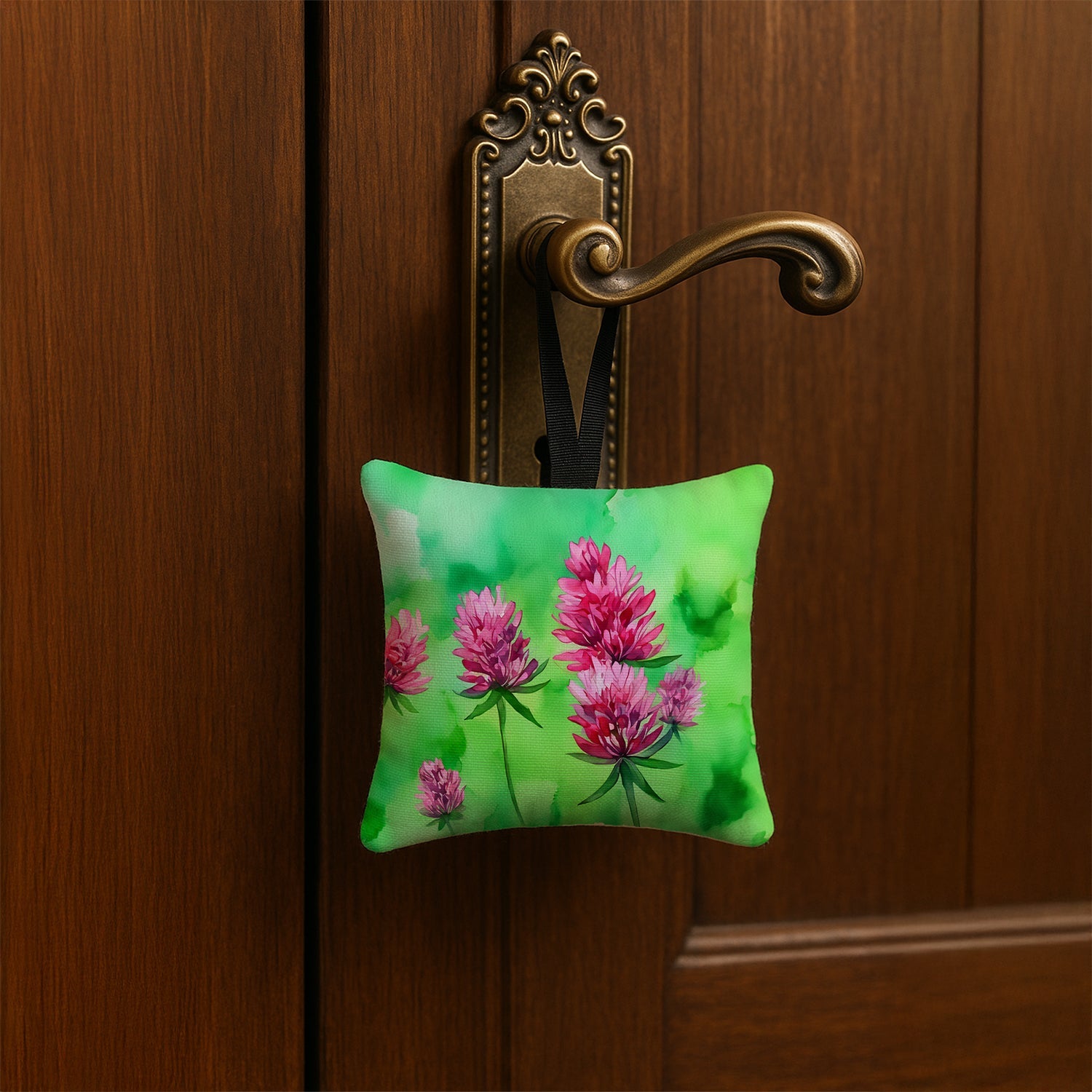 Vermont Red Clover in Watercolor Hanging Square Fabric Ornament 3.5 × 3.5 Decorative Door-Knob & Tree Hanger, Soft Fabric