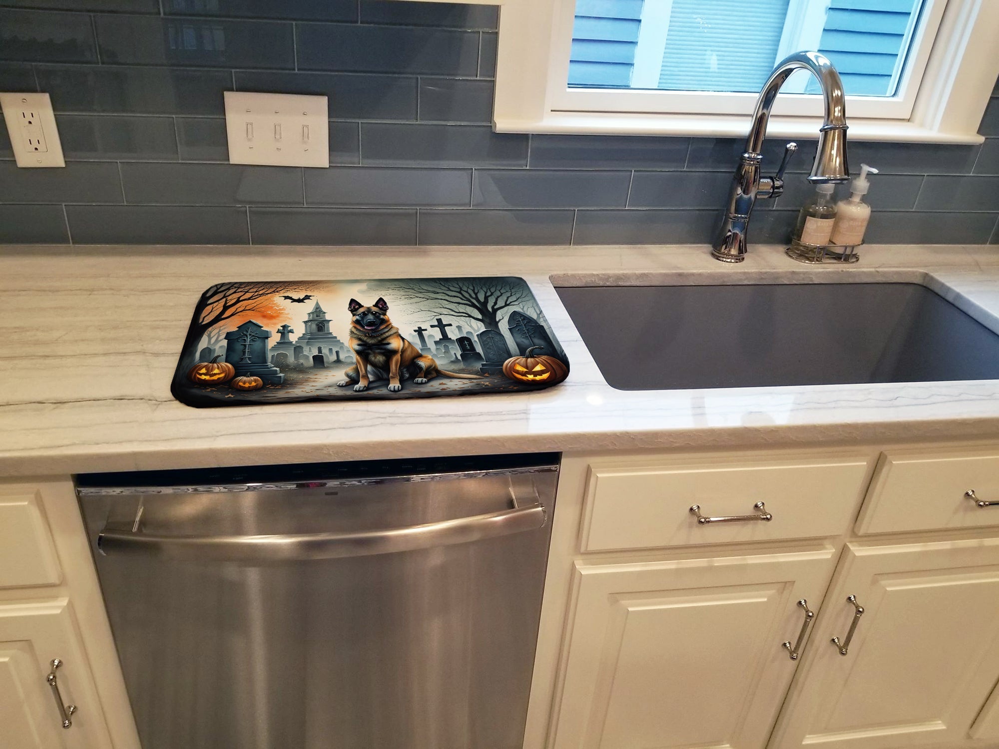 Belgian Malinois Spooky Halloween Dish Drying Mat Absorbent Dish Drying Mat Pad for Kitchen Counter Dish Drainer Mat for Countertop, 14 x 21", Multicolor