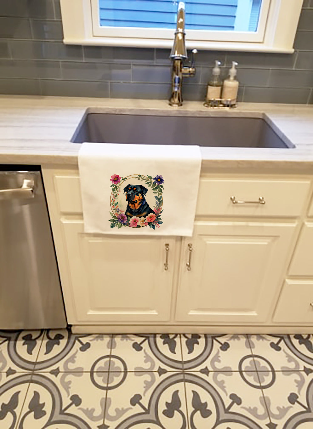 Rottweiler and Flowers Kitchen Towel Set of 2 White Dish Towels Decorative Bathroom Hand towel for Hand, Face, Hair, Yoga, Tea, Dishcloth, 19 X 28", White
