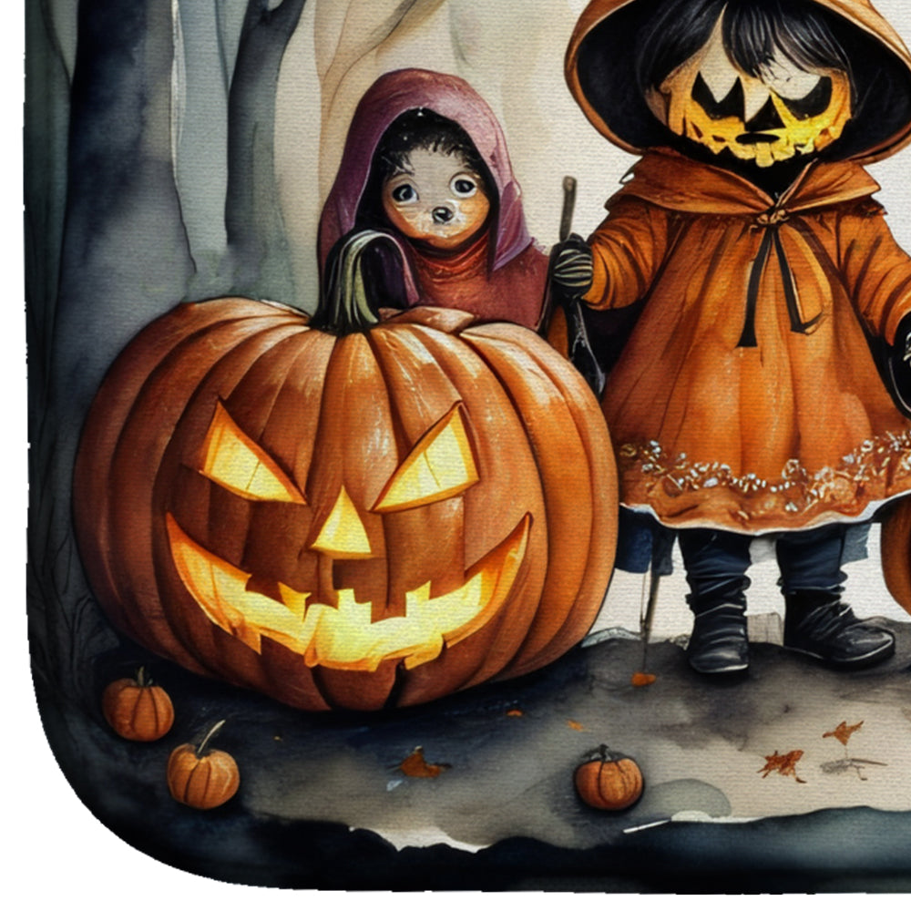 Trick or Treaters Spooky Halloween Dish Drying Mat Absorbent Dish Drying Mat Pad for Kitchen Counter Dish Drainer Mat for Countertop, 14 x 21", Multicolor