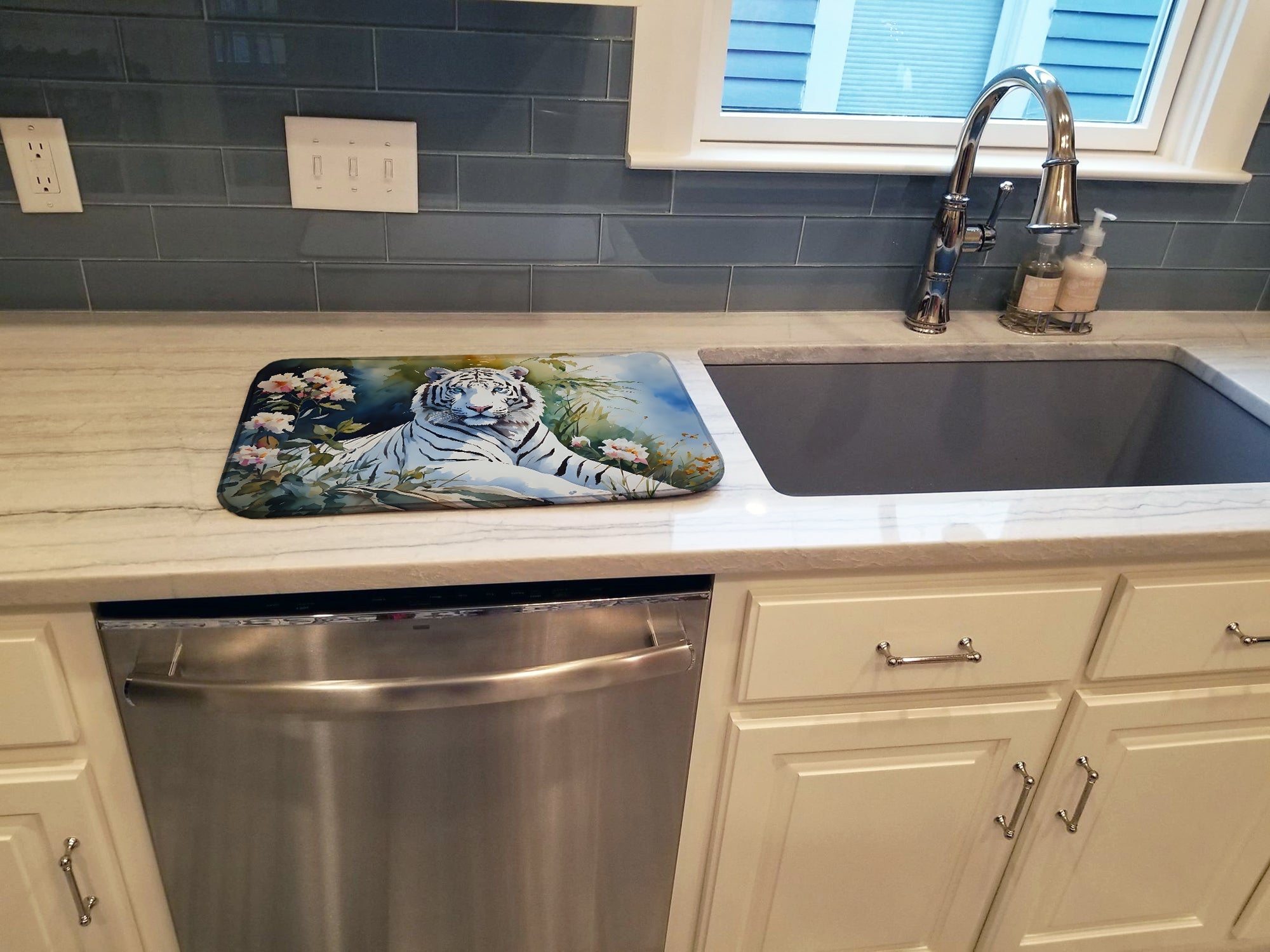 White Tiger Dish Drying Mat Absorbent Dish Drying Mat Pad for Kitchen Counter Dish Drainer Mat for Countertop, 14 x 21", Multicolor