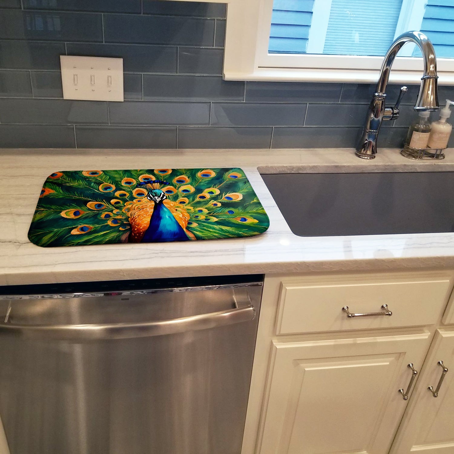 Peacock Full Feather Display Vibrant Dish Drying Mat Absorbent Dish Drying Mat Pad for Kitchen Counter Dish Drainer Mat for Countertop, 14 x 21", Multicolor