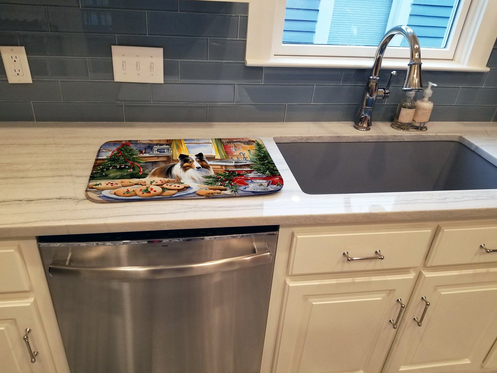 Sheltie Christmas Cookies Dish Drying Mat Absorbent Dish Drying Mat Pad for Kitchen Counter Dish Drainer Mat for Countertop, 14 x 21", Multicolor
