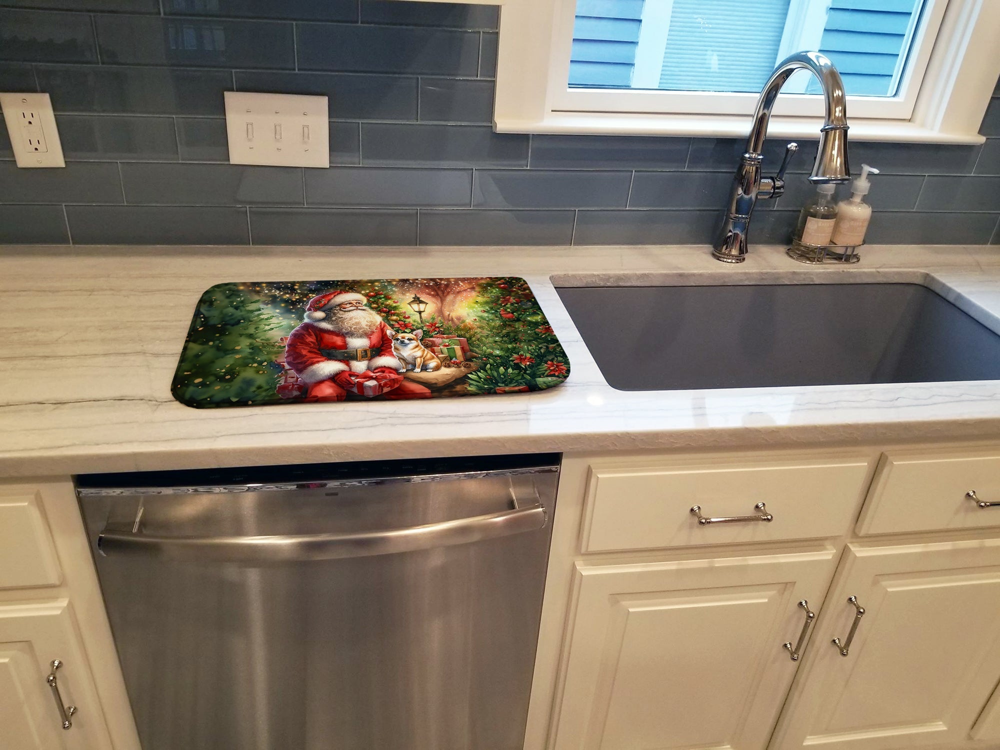 Chihuahua and Santa Claus Dish Drying Mat Absorbent Dish Drying Mat Pad for Kitchen Counter Dish Drainer Mat for Countertop, 14 x 21", Multicolor