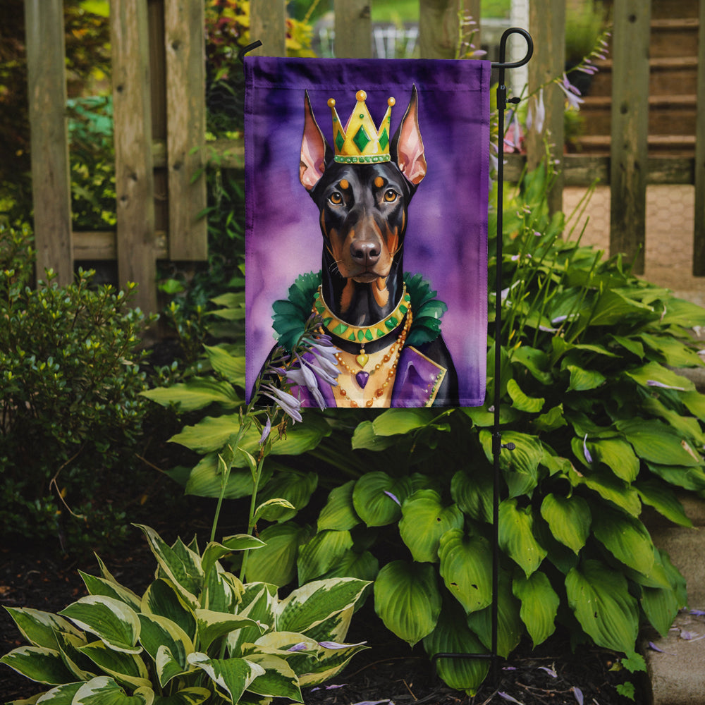 Doberman Pinscher King of Mardi Gras Garden Flag Mailbox Decorative Yard Banner Outside Patio Artwork for Flower Beds, Garden Size, Multicolor