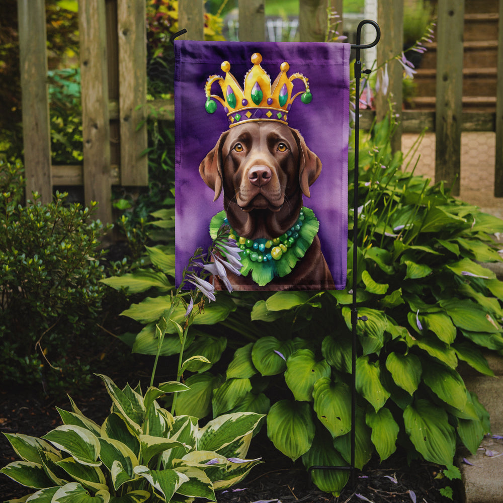 Labrador Retriever King of Mardi Gras Garden Flag Mailbox Decorative Yard Banner Outside Patio Artwork for Flower Beds, Garden Size, Multicolor