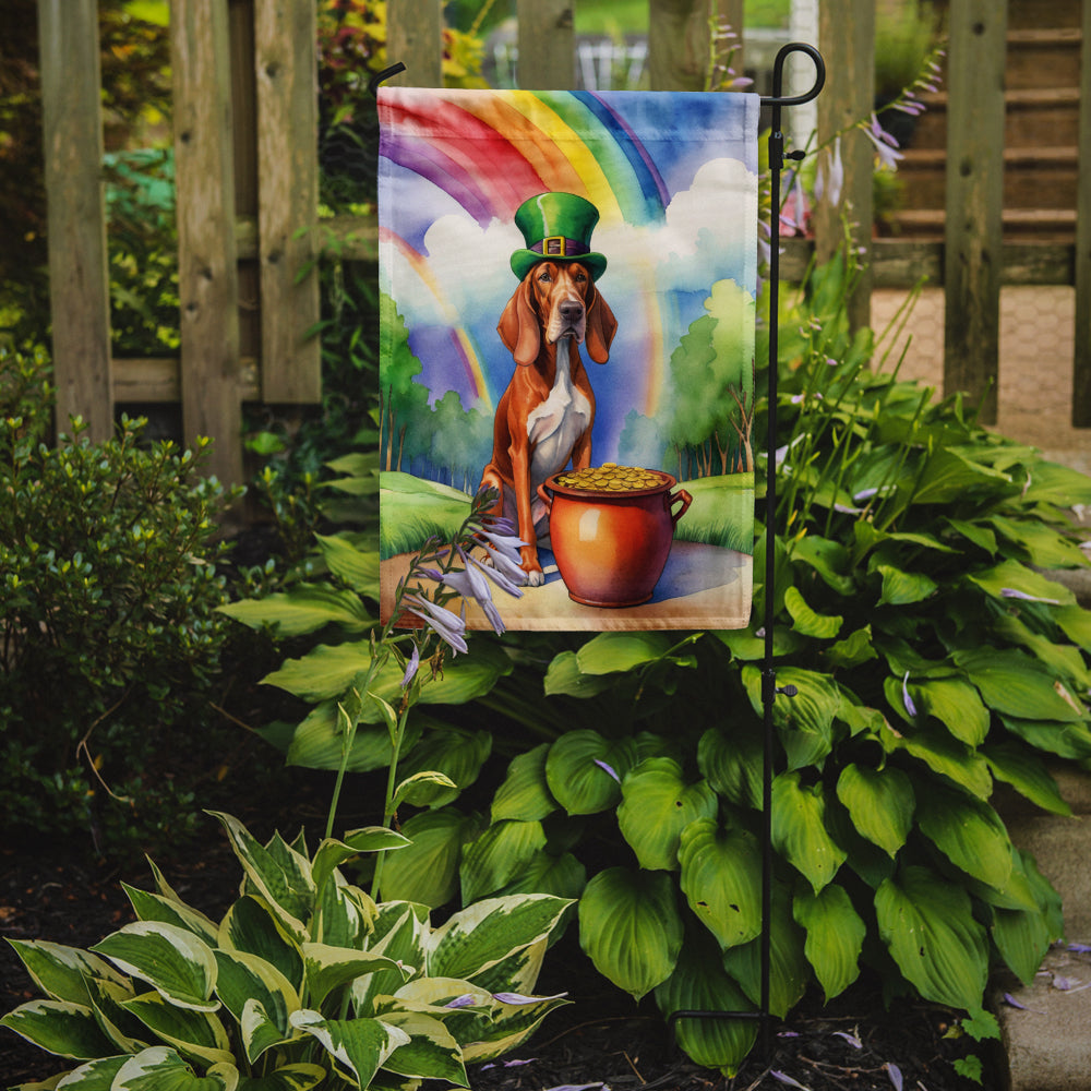 Red Redbone Coonhound St Patrick's Day Garden Flag Mailbox Decorative Yard Banner Outside Patio Artwork for Flower Beds, Garden Size, Multicolor