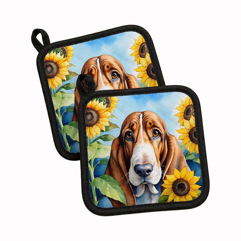 Basset Hound in Sunflowers Pot Holder Set of 2 Heat Resistant Quilted Hot Pads 7.5 x 7.5 Inch, Insulated Kitchen Trivets for Cooking & Baking