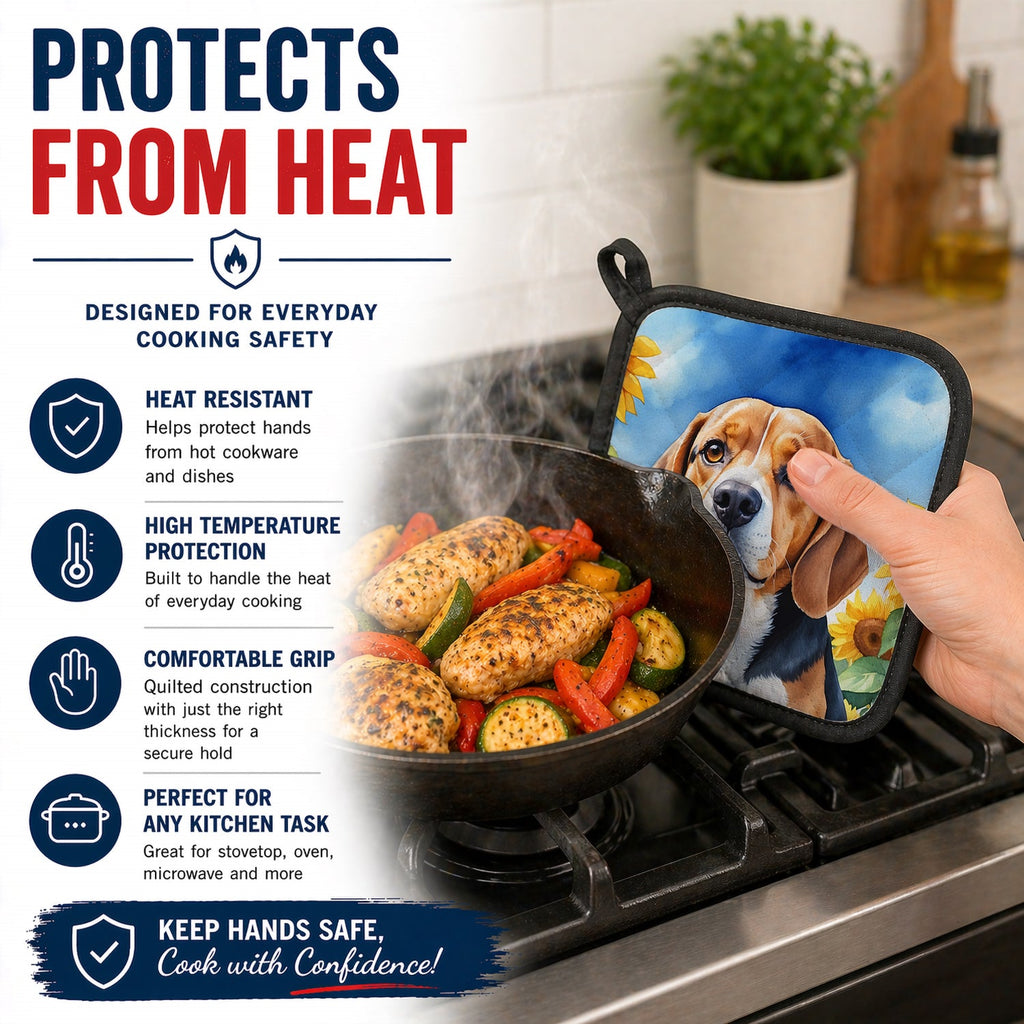 Beagle in Sunflowers Pot Holder Set of 2 Heat Resistant Quilted Hot Pads 7.5 x 7.5 Inch, Insulated Kitchen Trivets for Cooking & Baking