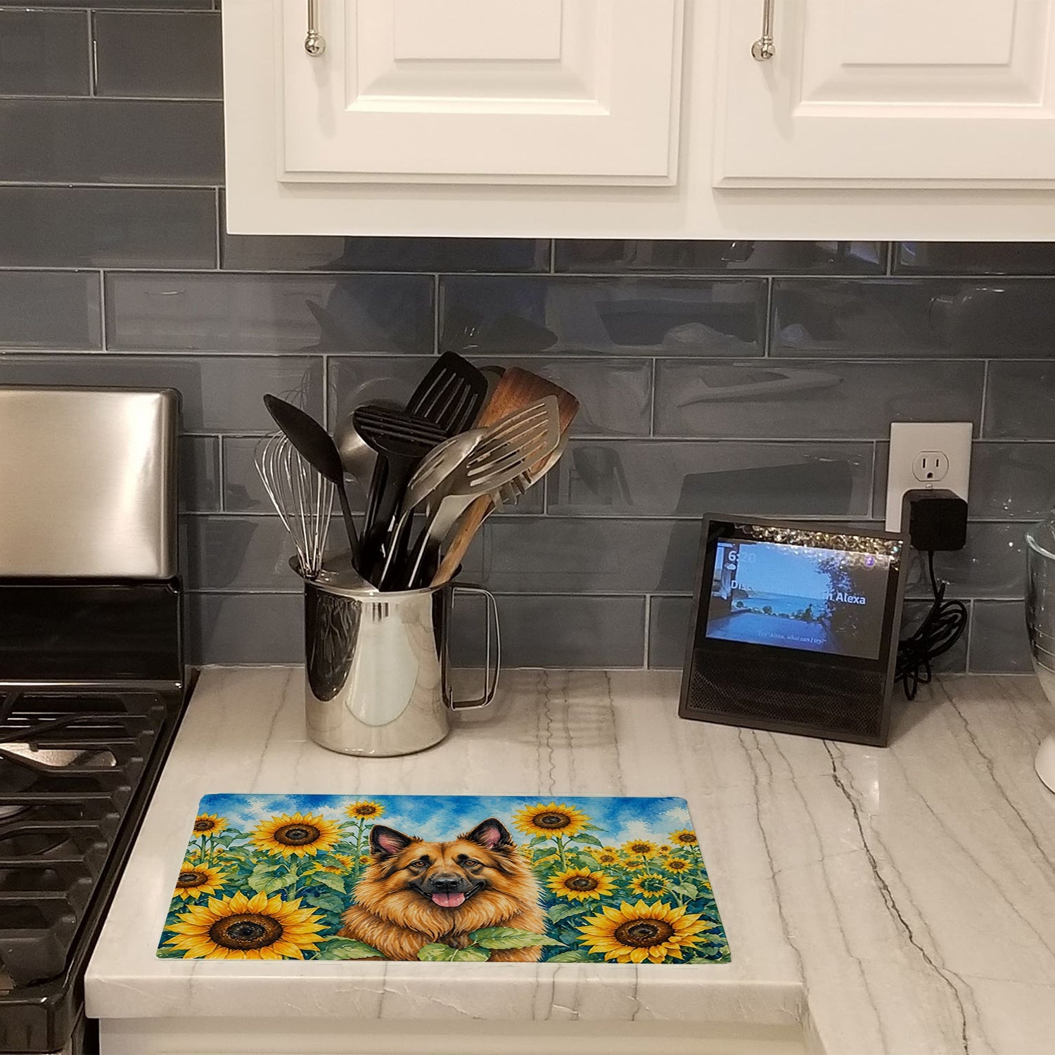 Belgian Tervuren in Sunflowers Cutting Board Tempered Glass Kitchen Cutting Surface, Heat Resistant Chopping Board with Non-Slip Feet, Decorative Food Prep & Serving