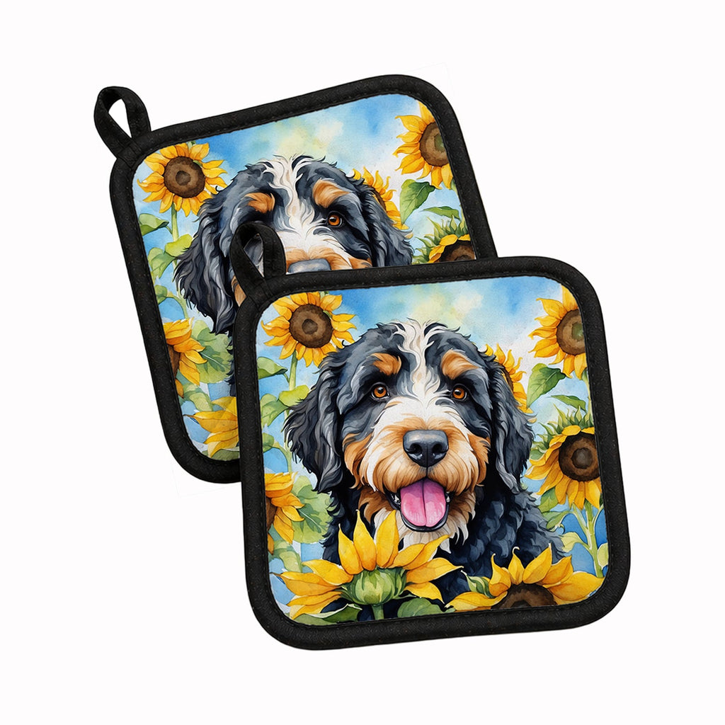 Bernedoodle in Sunflowers Pot Holder Set of 2 Heat Resistant Quilted Hot Pads 7.5 x 7.5 Inch, Insulated Kitchen Trivets for Cooking & Baking