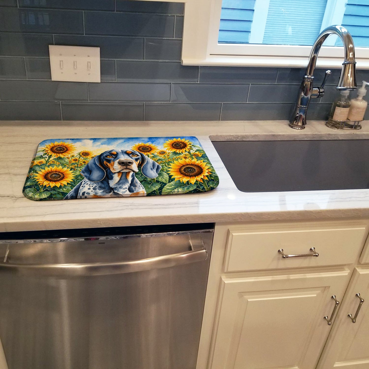 Bluetick Coonhound in Sunflowers Dish Drying Mat Absorbent Dish Drying Mat Pad for Kitchen Counter Dish Drainer Mat for Countertop, 14 x 21", Multicolor