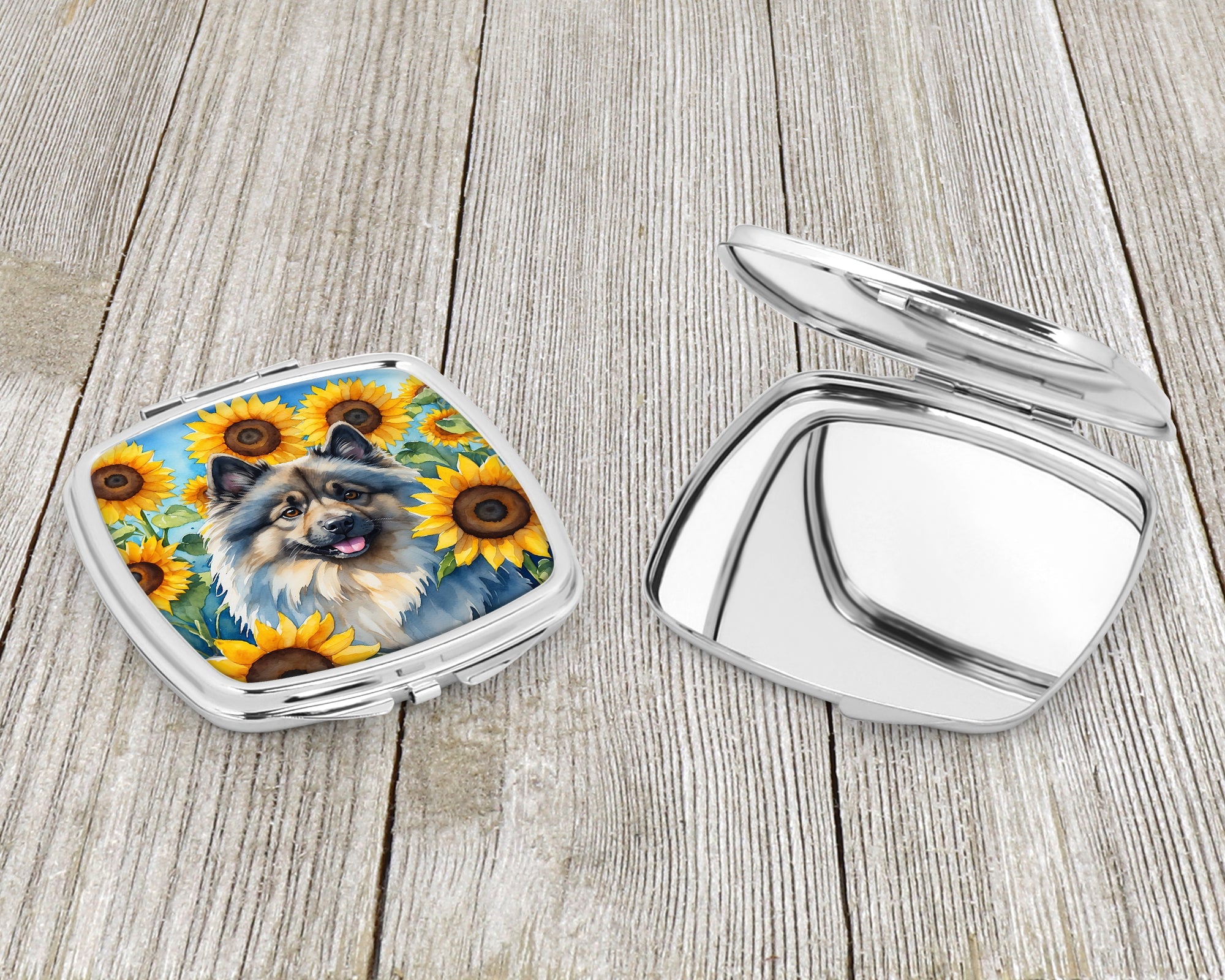 Keeshond in Sunflowers Compact Mirror Decorative Travel Makeup Mirror for Women Girls Gifts Pocket Makeup Mirror Folding Handheld