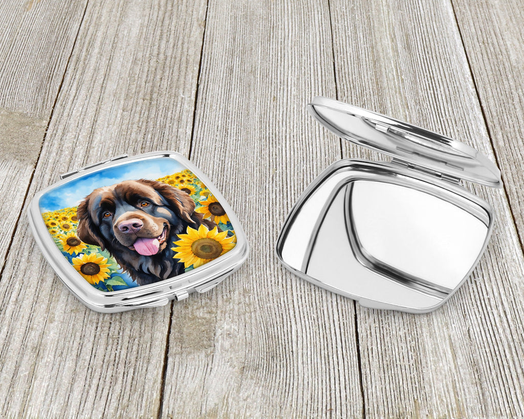 Newfoundland in Sunflowers Compact Mirror Decorative Travel Makeup Mirror for Women Girls Gifts Pocket Makeup Mirror Folding Handheld