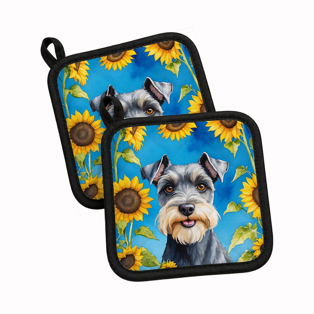 Schnauzer in Sunflowers Pot Holder Set of 2 Heat Resistant Quilted Hot Pads 7.5 x 7.5 Inch, Insulated Kitchen Trivets for Cooking & Baking