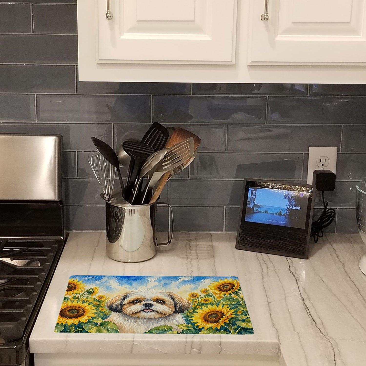 Shih Tzu in Sunflowers Cutting Board Tempered Glass Kitchen Cutting Surface, Heat Resistant Chopping Board with Non-Slip Feet, Decorative Food Prep & Serving