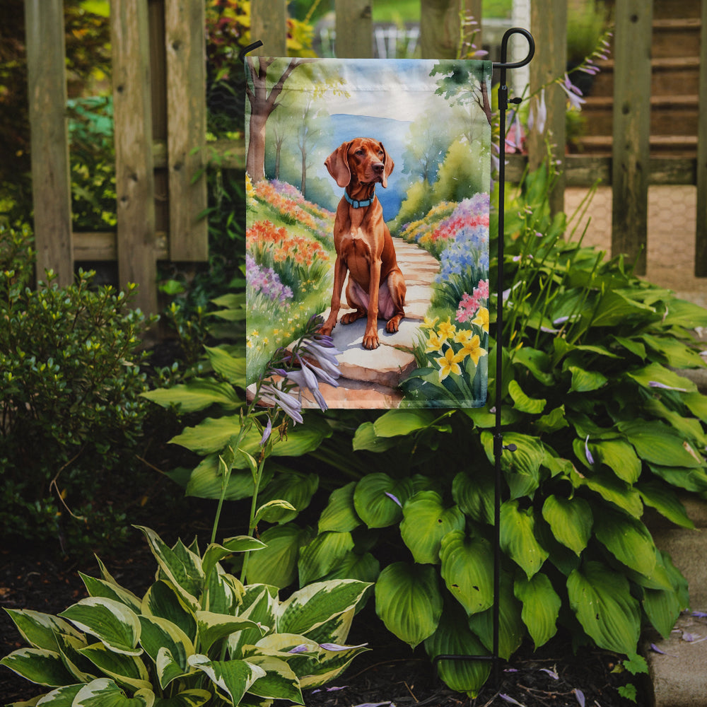 Vizsla Spring Path Garden Flag Mailbox Decorative Yard Banner Outside Patio Artwork for Flower Beds, Garden Size, Multicolor