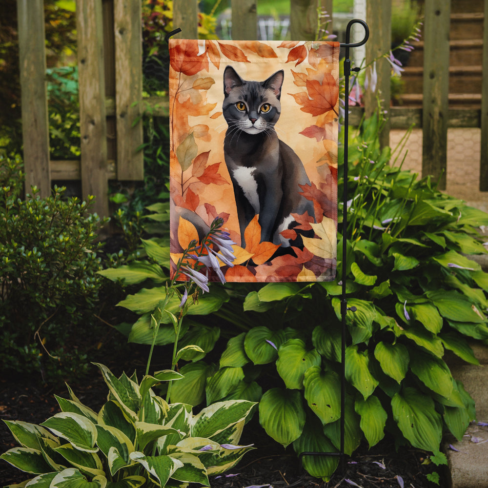 Asian Cat in Fall Leaves Garden Flag Mailbox Decorative Yard Banner Outside Patio Artwork for Flower Beds, Garden Size, Multicolor