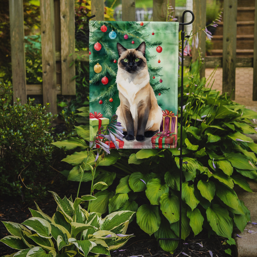 Birman Cat By the Christmas Tree Garden Flag Mailbox Decorative Yard Banner Outside Patio Artwork for Flower Beds, Garden Size, Multicolor