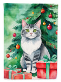 Foldex Exotic Fold Cat By the Christmas Tree Garden Flag Mailbox Decorative Yard Banner Outside Patio Artwork for Flower Beds, Garden Size, Multicolor