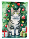 Korean Bobtail Cat By the Christmas Tree Garden Flag Mailbox Decorative Yard Banner Outside Patio Artwork for Flower Beds, Garden Size, Multicolor