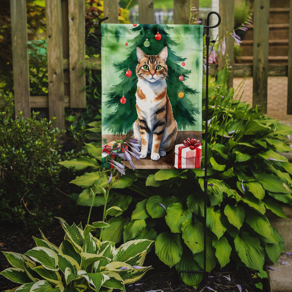 Owyhee Bob Cat By the Christmas Tree Garden Flag Mailbox Decorative Yard Banner Outside Patio Artwork for Flower Beds, Garden Size, Multicolor