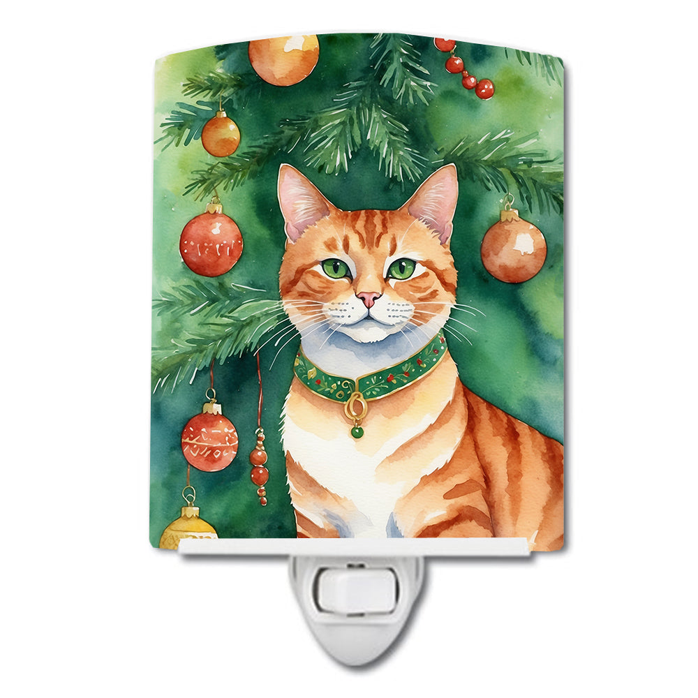 Suphalak Cat By the Christmas Tree Ceramic Night Light Compact, UL-Certified, Ideal for Bedroom, Bathroom, Nursery, Hallway, Kitchen, 6x4x3, Multicolor