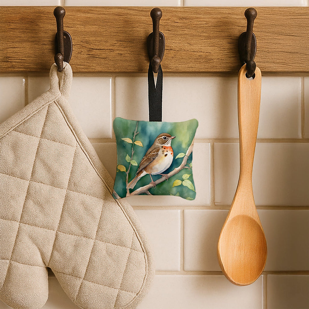Vermont Hermit Thrush Hanging Square Fabric Ornament 3.5 × 3.5 Decorative Door-Knob & Tree Hanger, Soft Fabric