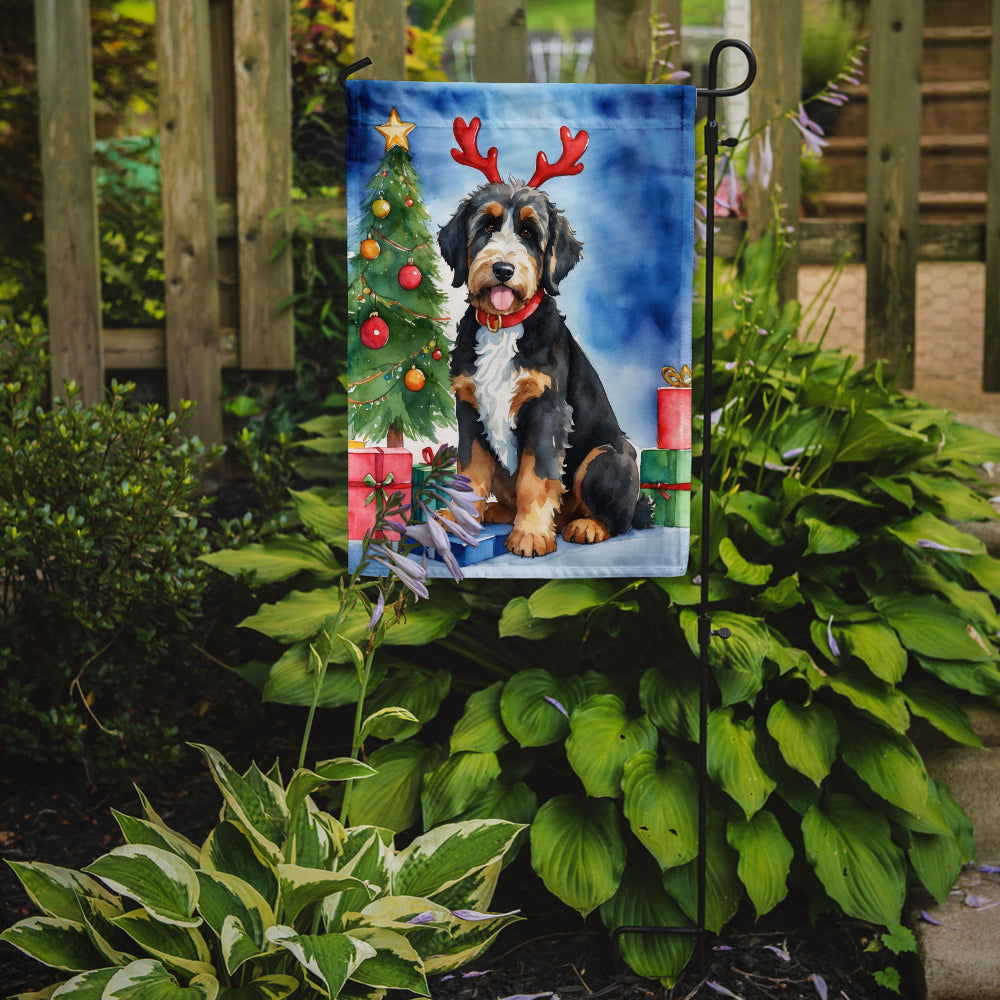 Bernedoodle Christmas Reindeer Garden Flag Mailbox Decorative Yard Banner Outside Patio Artwork for Flower Beds, Garden Size, Multicolor