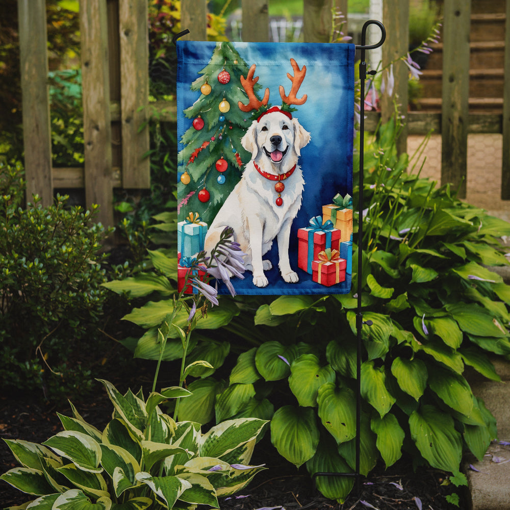 Kuvasz Christmas Reindeer Garden Flag Mailbox Decorative Yard Banner Outside Patio Artwork for Flower Beds, Garden Size, Multicolor