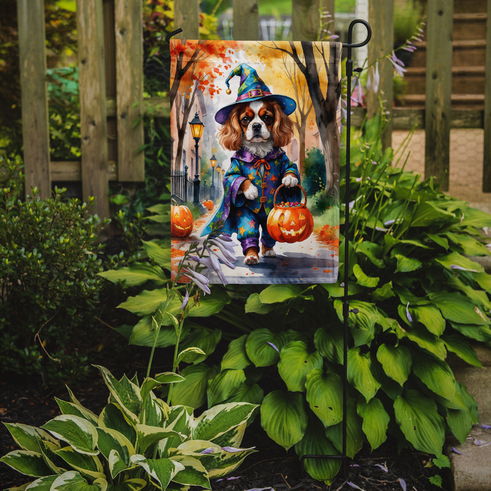 Cavalier Spaniel Halloween Trick or Treat Garden Flag Mailbox Decorative Yard Banner Outside Patio Artwork for Flower Beds, Garden Size, Multicolor