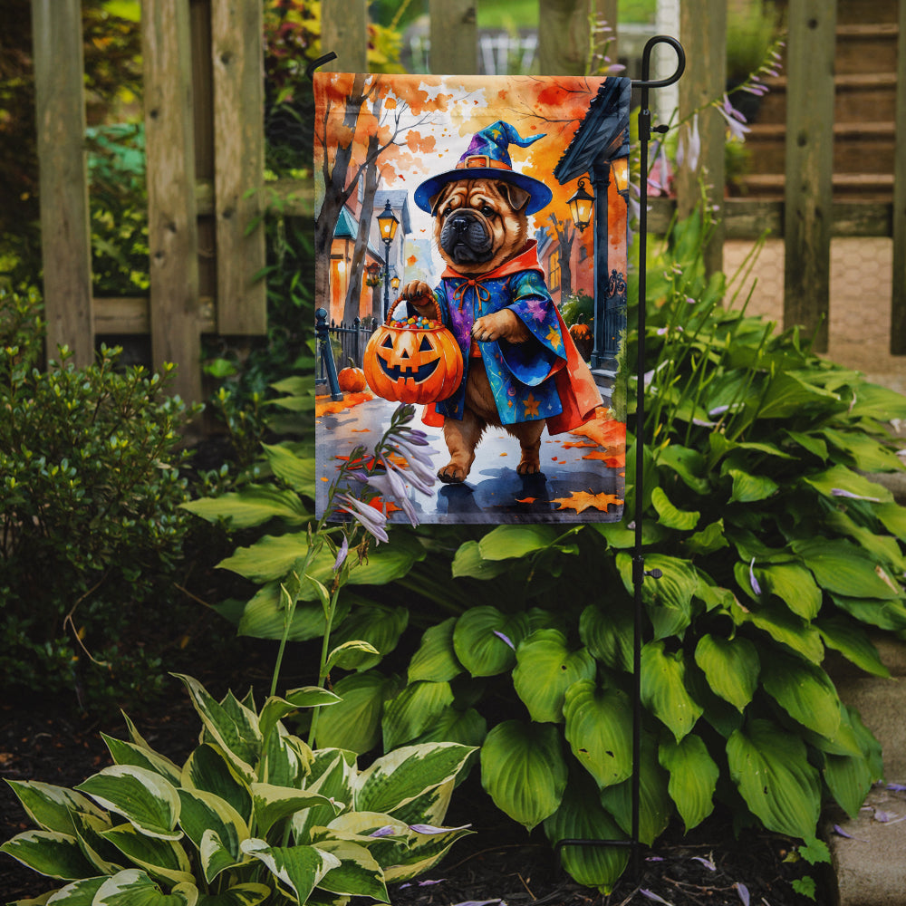 Shar Pei Halloween Trick or Treat Garden Flag Mailbox Decorative Yard Banner Outside Patio Artwork for Flower Beds, Garden Size, Multicolor