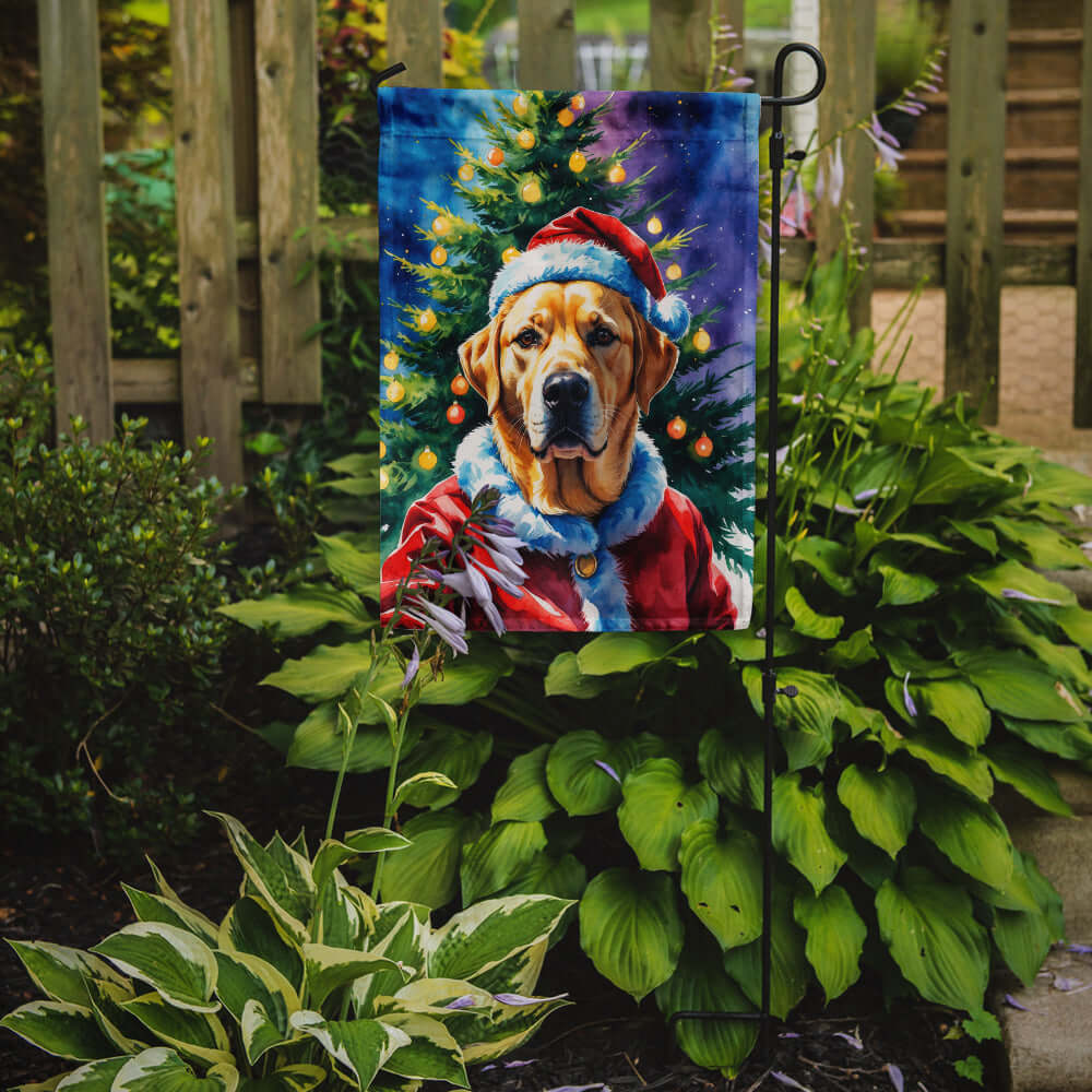 Yellow Labrador Retriever Christmas Garden Flag Mailbox Decorative Yard Banner Outside Patio Artwork for Flower Beds, Garden Size, Multicolor