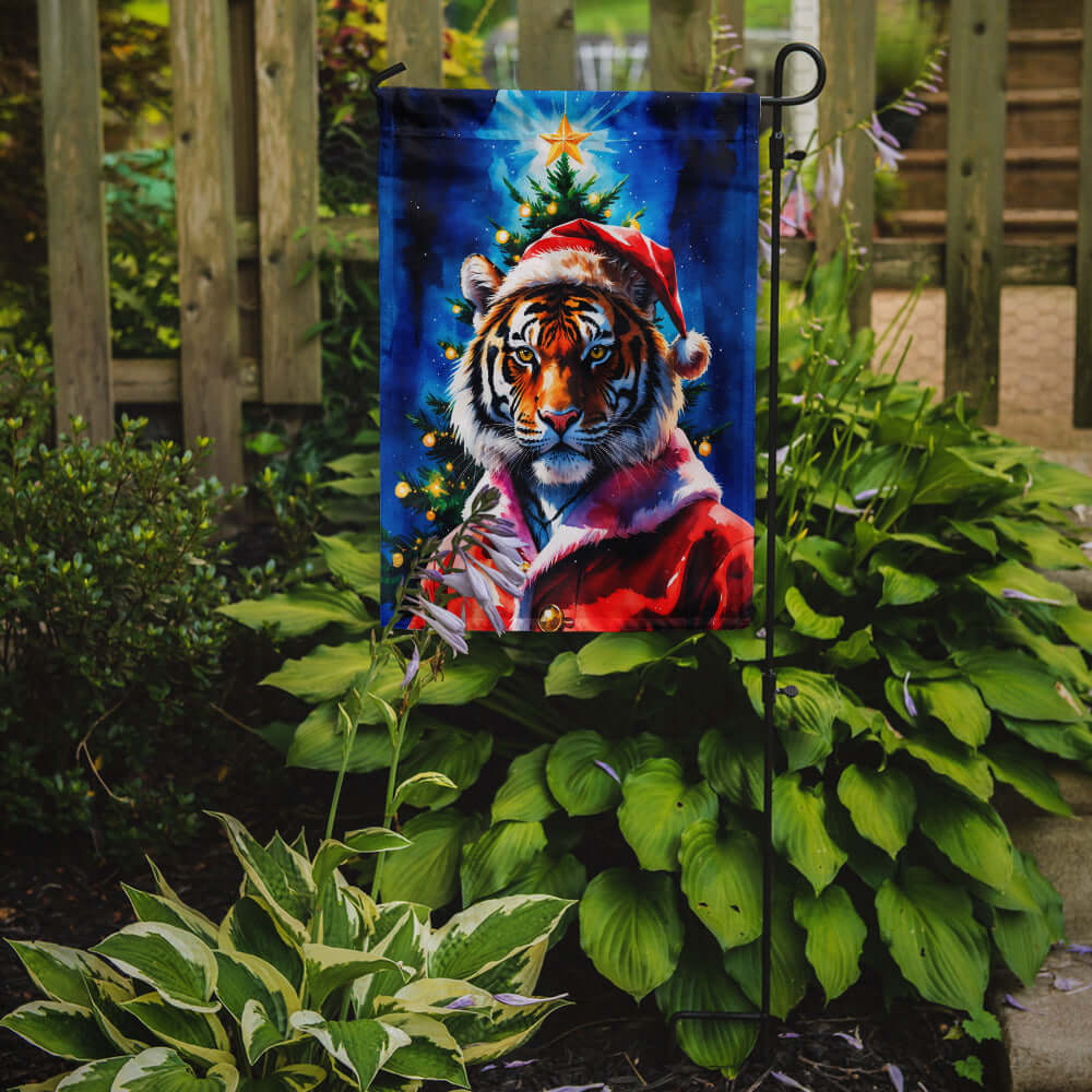 Tiger Christmas Garden Flag Mailbox Decorative Yard Banner Outside Patio Artwork for Flower Beds, Garden Size, Multicolor